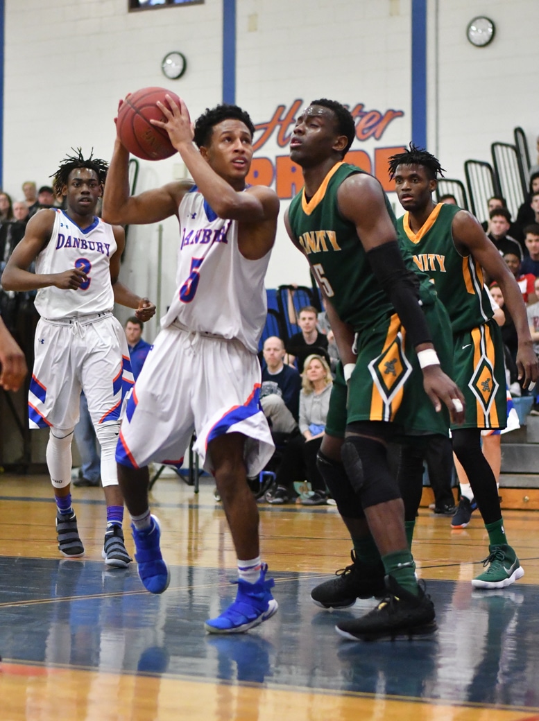 Javon Hernandez of Danbury drives to the basket. - The Ruden Report