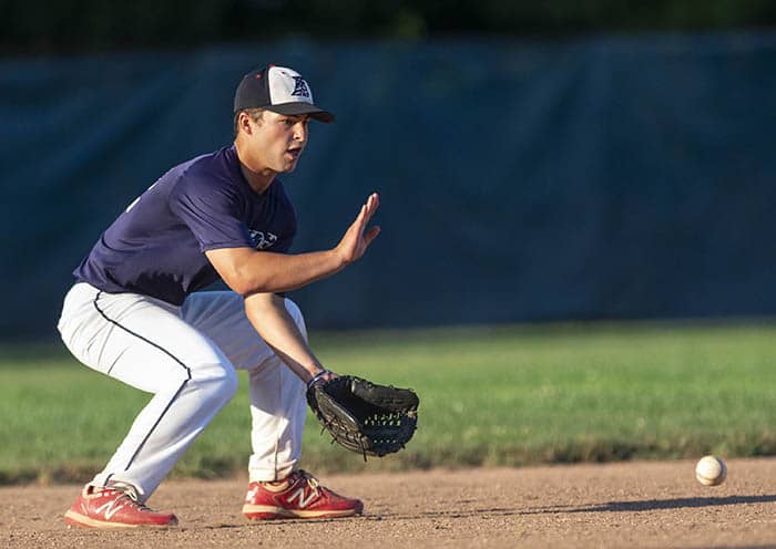 Ridgefield 14, Westport 10 Ridgefield 14, Westport 10