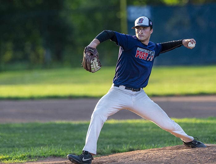 Ridgefield 14, Westport 10 Ridgefield 14, Westport 10